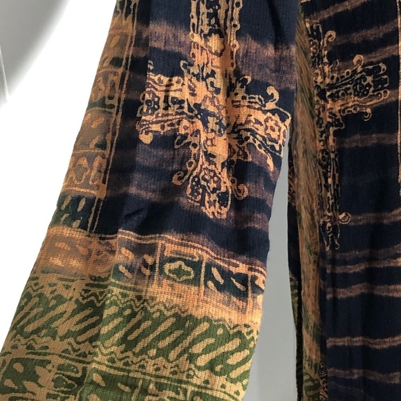 - - Womens Boho style floor length dress. Fits like a Large. - Picture 8 of 13